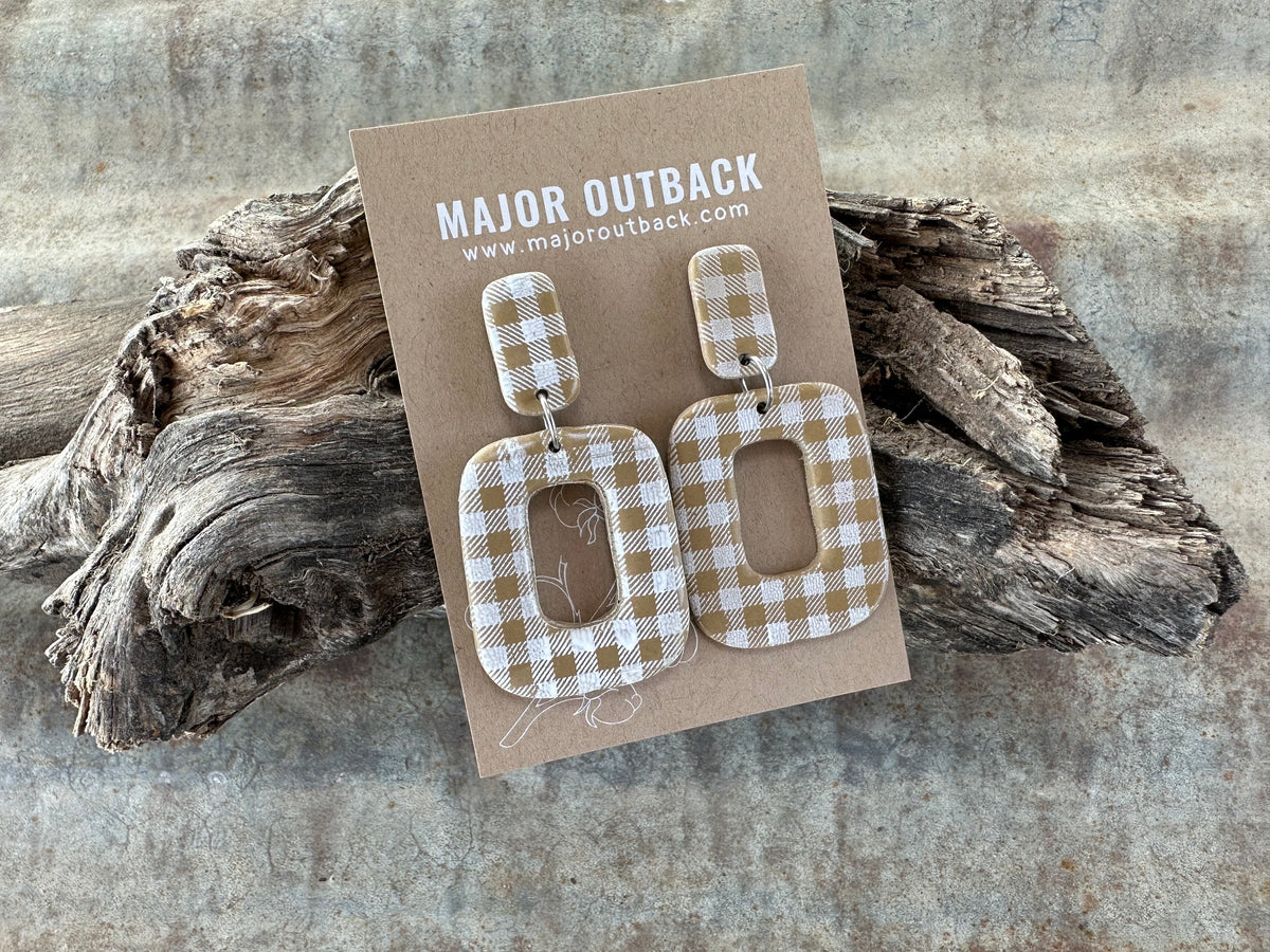 Gingham Clay Dangles – Major Outback