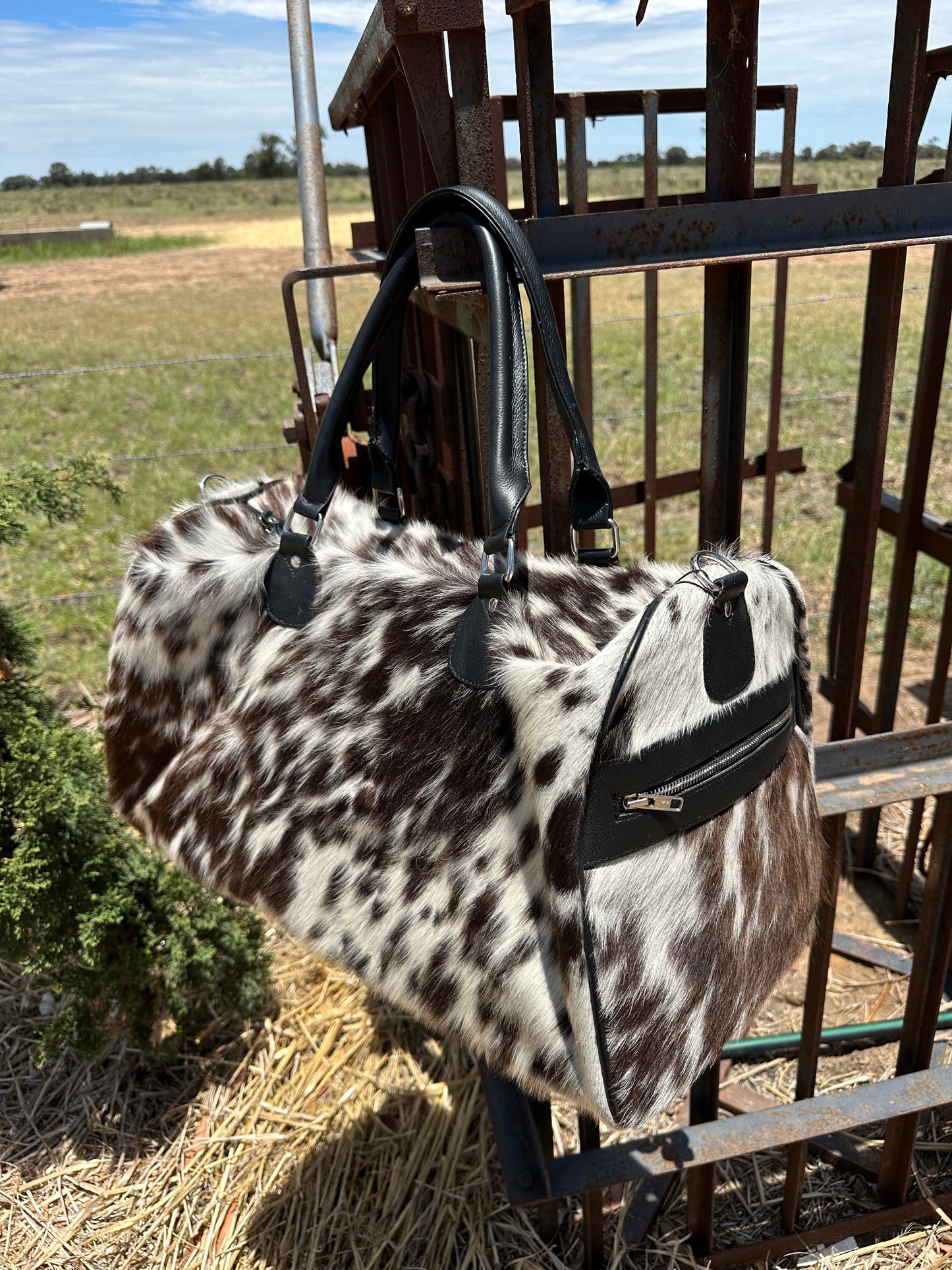 Overnight Cowhide Bag