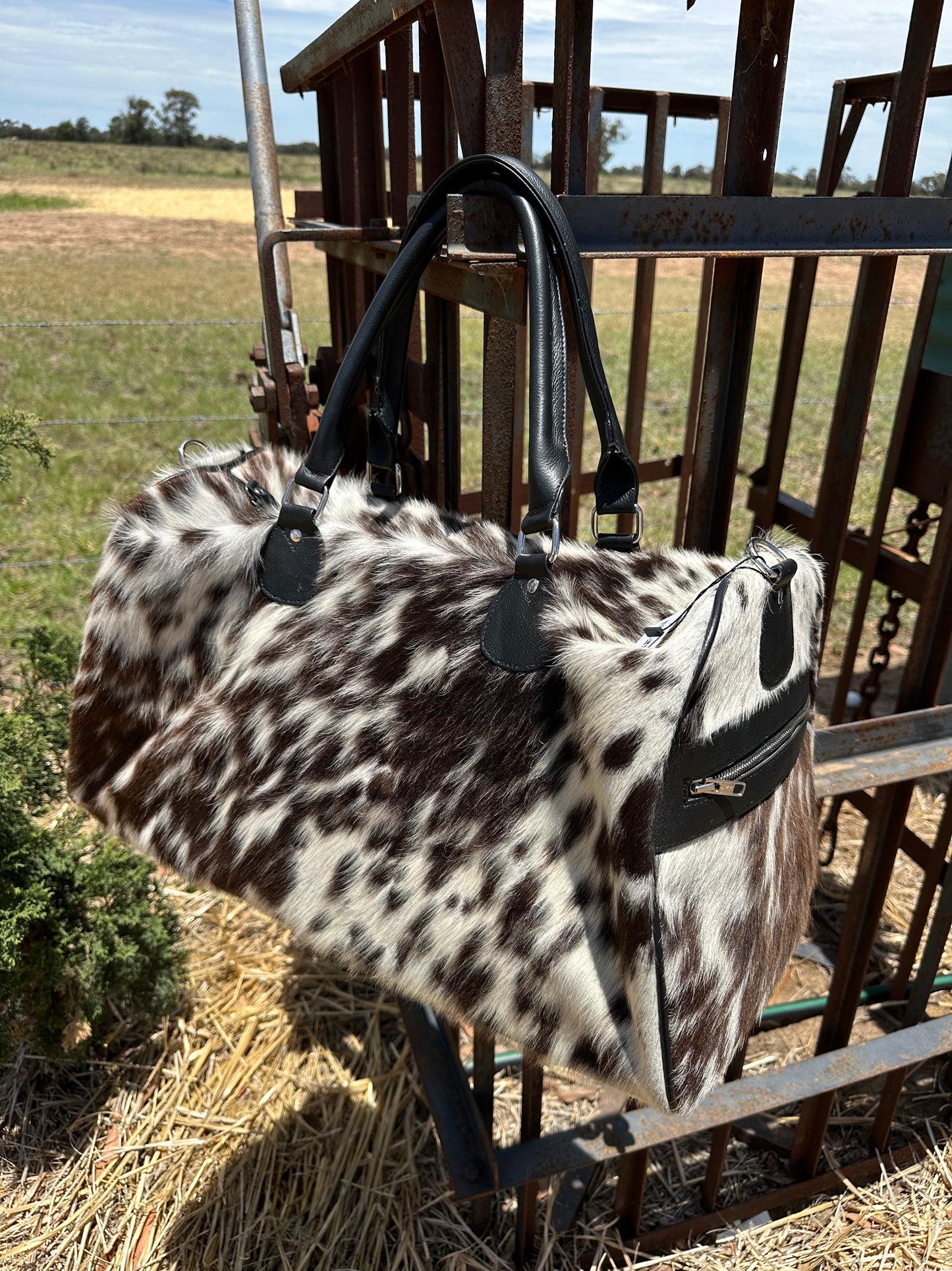 Overnight Cowhide Bag