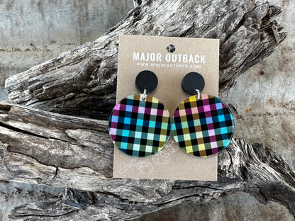 Checkered Colour Pendants