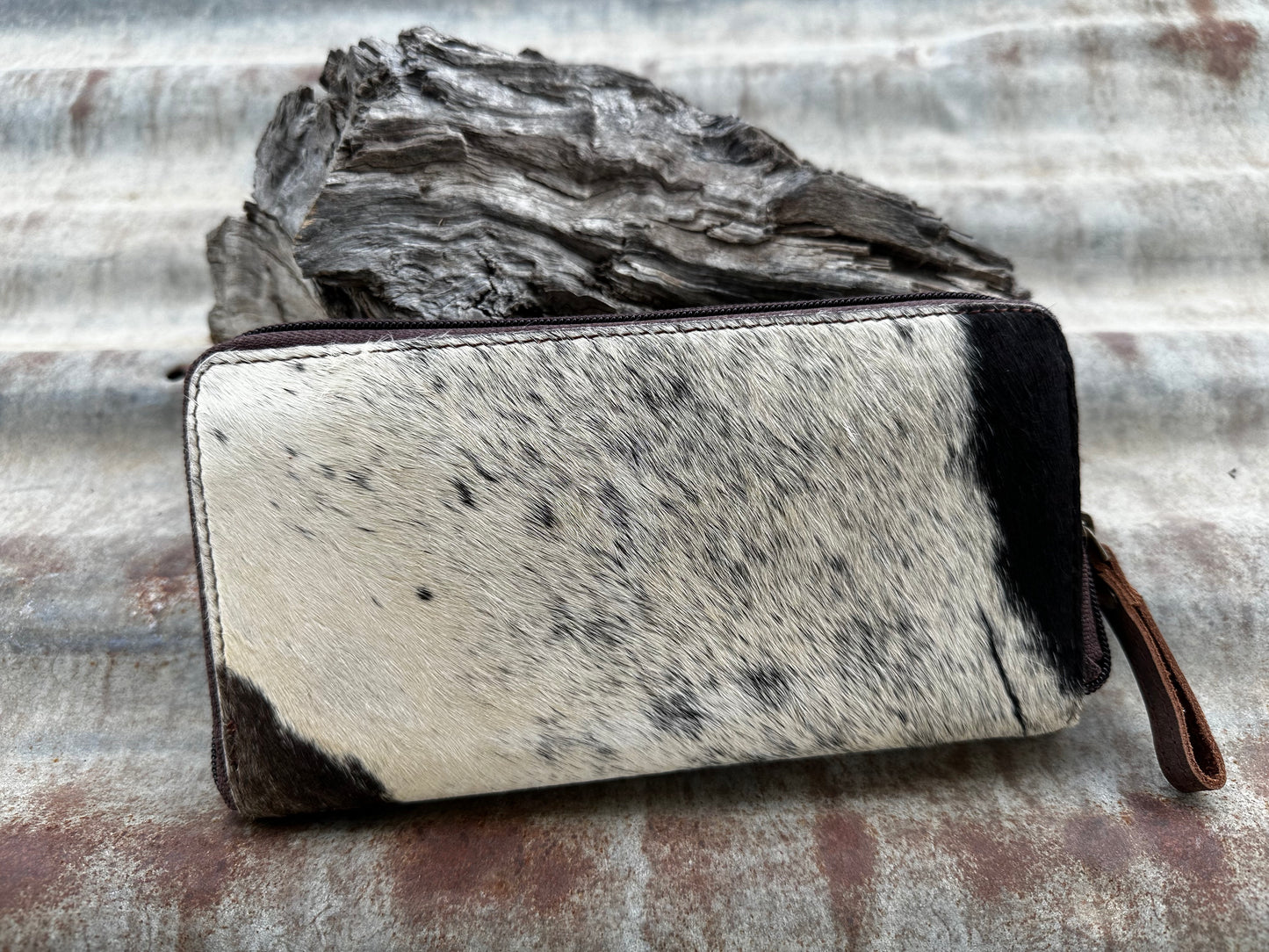 WW23 Cowhide Wallet