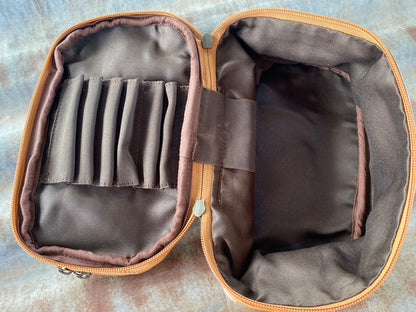 WB11 Western Beauty Bag